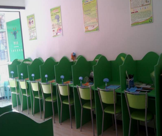 復(fù)合眼鏡,防近視,視力養(yǎng)護(hù),三用眼鏡“護(hù)目亭視力加盟品牌店又一家開業(yè)啦!